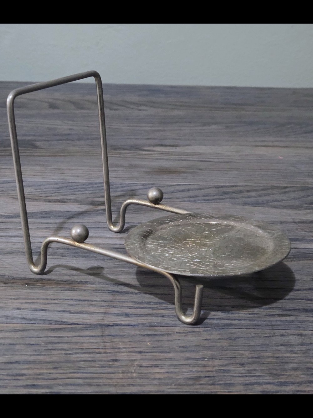 Vintage Brass Tea Cup & Saucer Display Stand